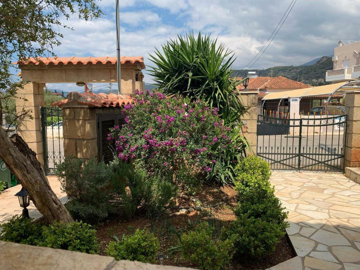 Stoúpa Finikes Apartments מראה חיצוני תמונה